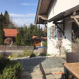 Entspannen Mit Bergpanorama Siegsdorf