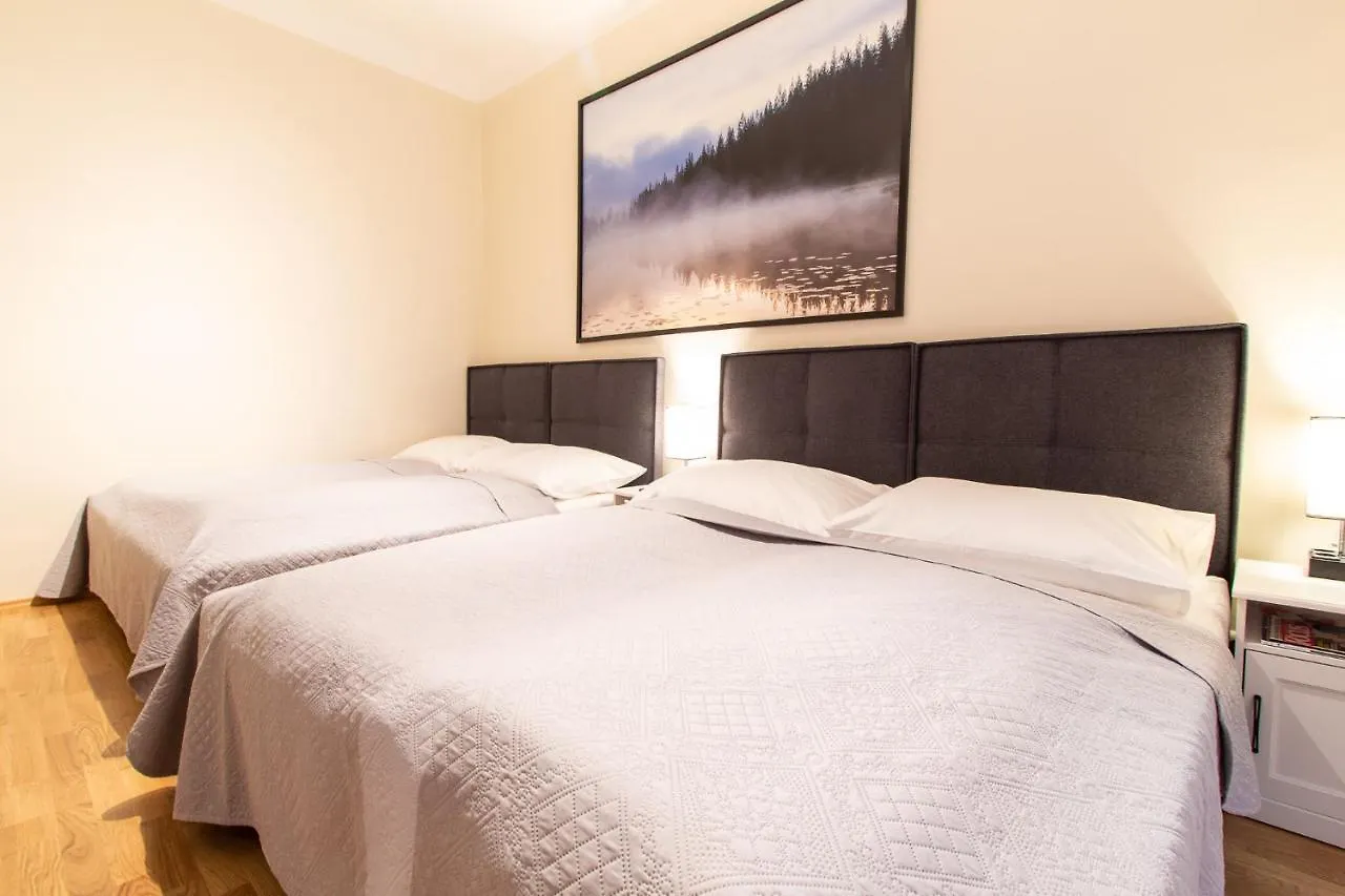 Apartment Lindengasse Vienna 0*,  Austria